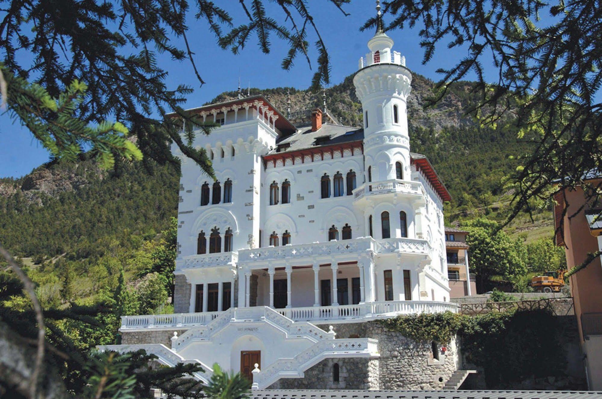 Residence Chateau Des Magnans By Nevesol Jausiers Exterior photo